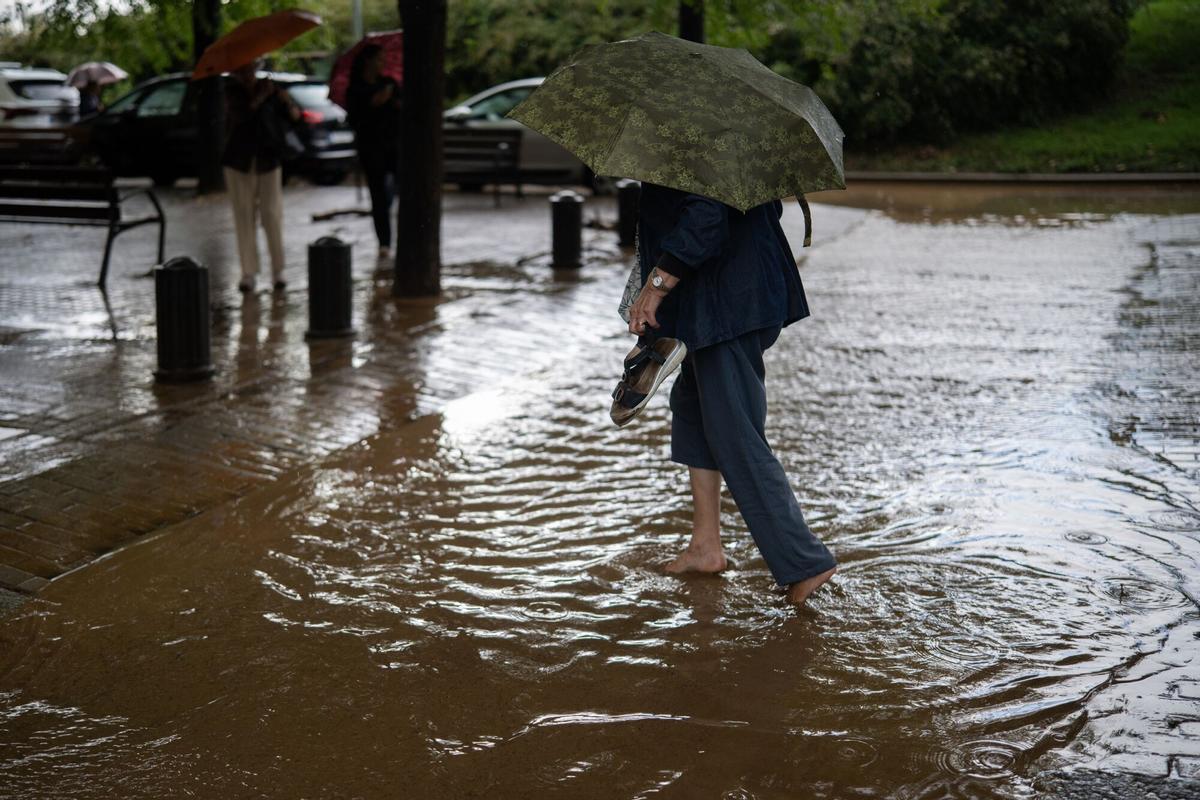 "Sin servicio de limpieza tras lluvias intensas en los barrios de montaña"