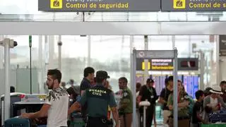 El aeropuerto de Valencia ya no obligará a sacar líquidos y ordenadores de la maleta en 2024