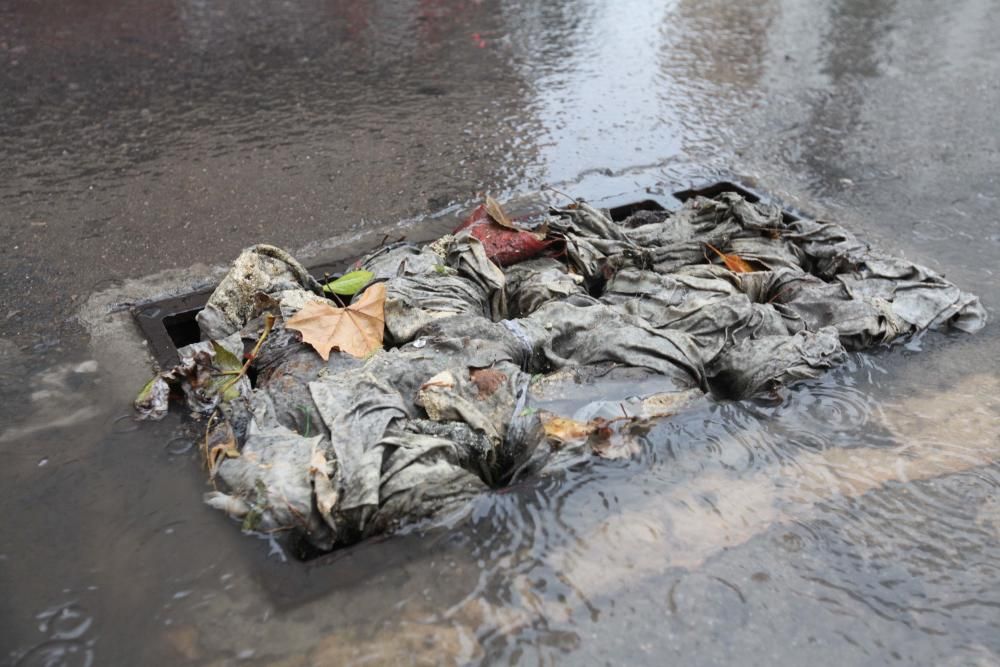 Inundaciones y suciedad a consecuencia de las lluvias en Ibiza