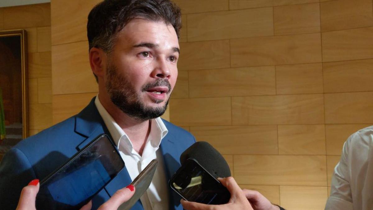 Gabriel Rufián, en una atenció als mitjans al Congrés | ARXIU/ACN