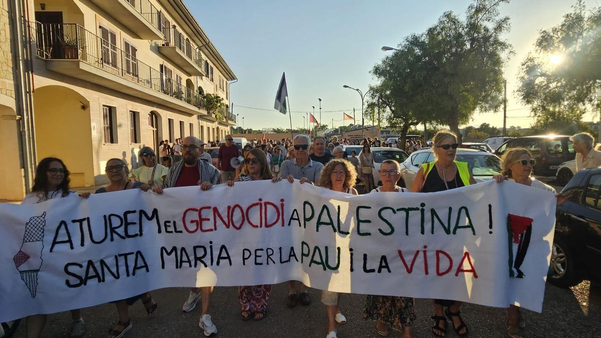 Marcha en Santa Maria.