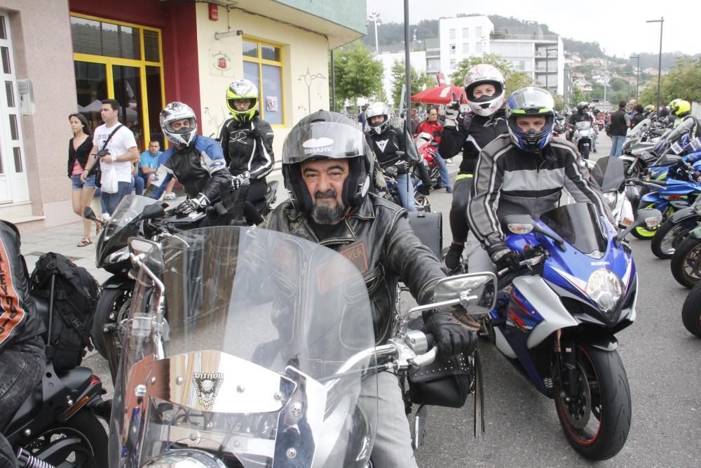 Los decibelios suben en Bueu con 4.000 motos