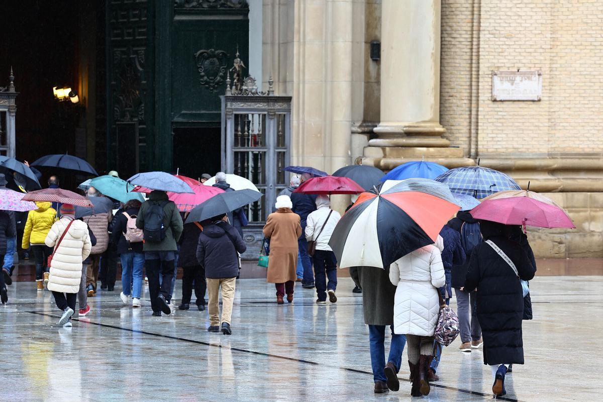 Imagen de archivo de lluvias en el centro de Zaragoza