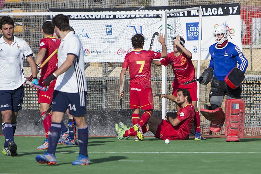 La selección española se impone al combinado galo en un amistoso disputado en Benalmádena