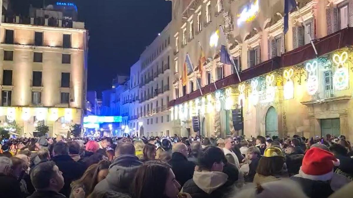 Así han sido las campanadas desde el Ayuntamiento de Alicante