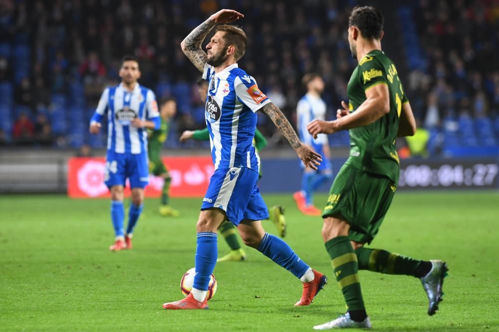 El Dépor cae ante Las Palmas en Riazor