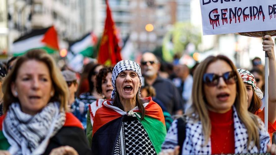 Todas las fotos de la manifestación por Palestina este sábado 16 de mayo