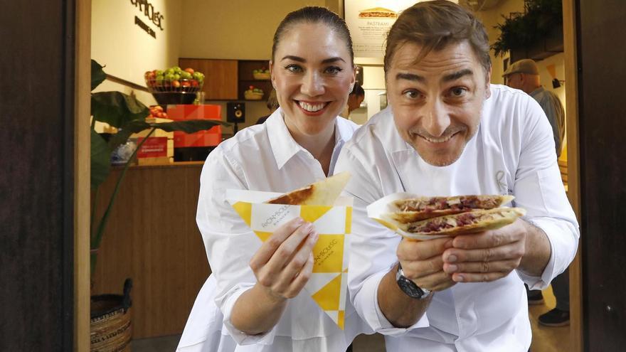 Inauguració de la biquineria dels Germans Roca, la Rocambolesc Bikineria