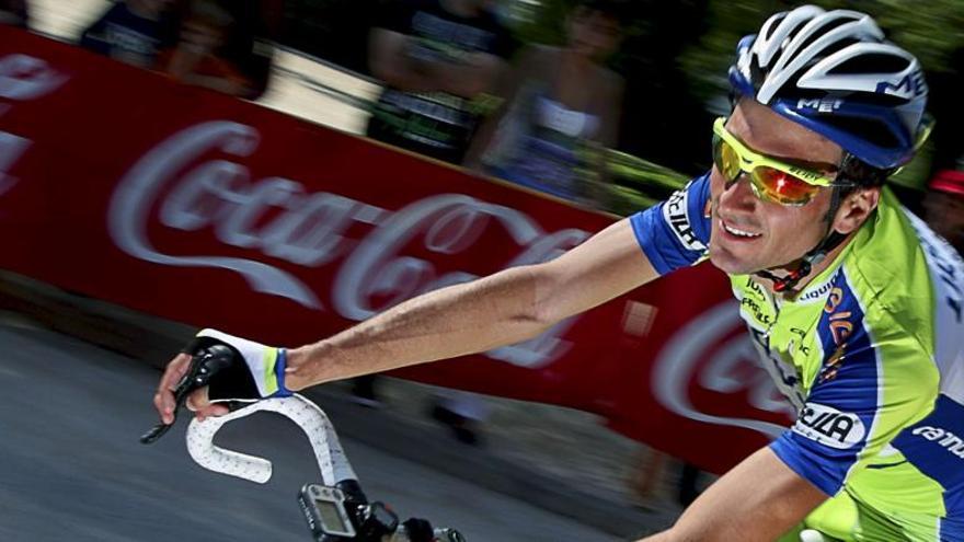 El italiano Ivan Basso correrá en el Tinkoff-Saxo en 2015.