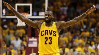 Lebron James deja a los Cavaliers a un punto de las Finales (3-0)