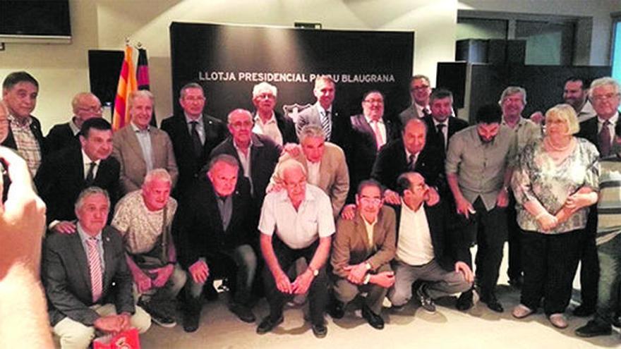 Homenatge a exjugadors de Barça i Girona