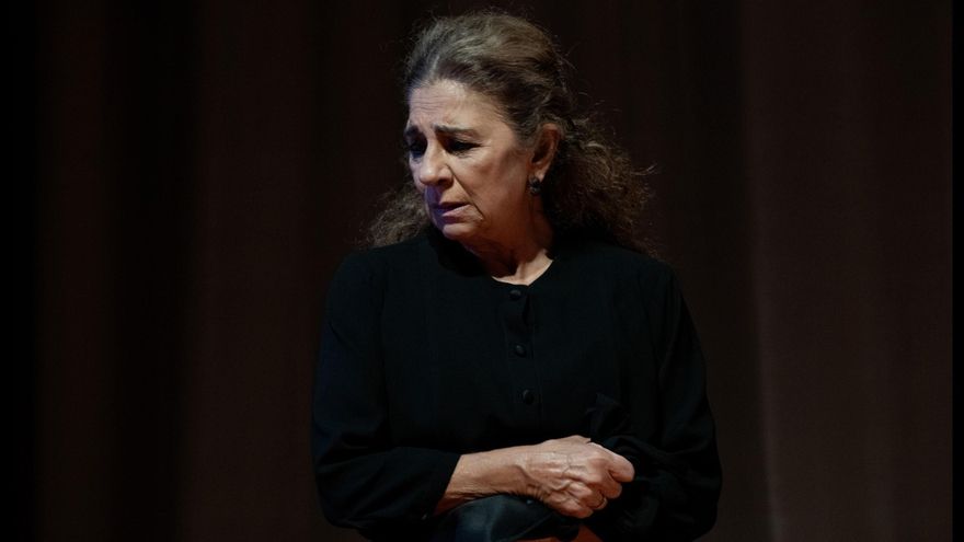 Lolita Flores llega a Elche con &quot;Poncia&quot;, la gran apuesta cultural de un fin de semana cargado de teatro, música y cine