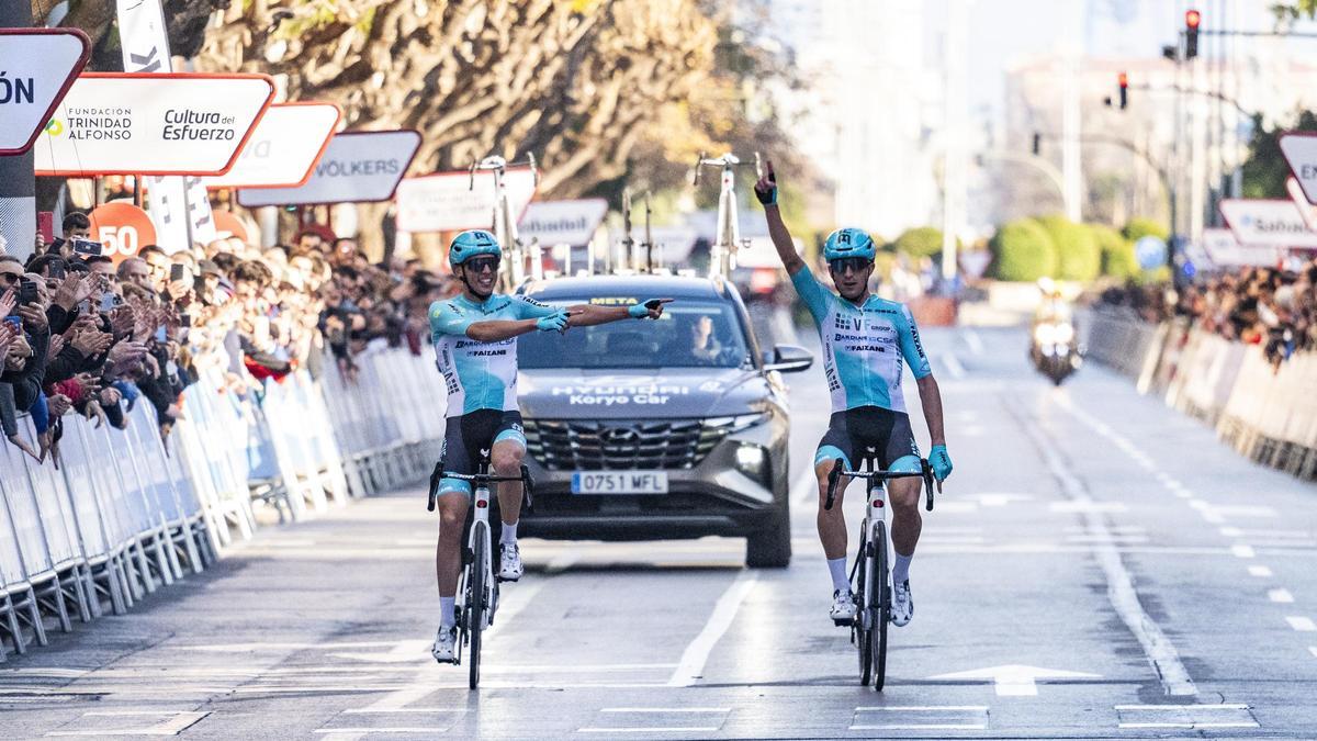 Ciclismo | Sorpresa en Castelló en la primera etapa de la Volta a la Comunitat Valenciana