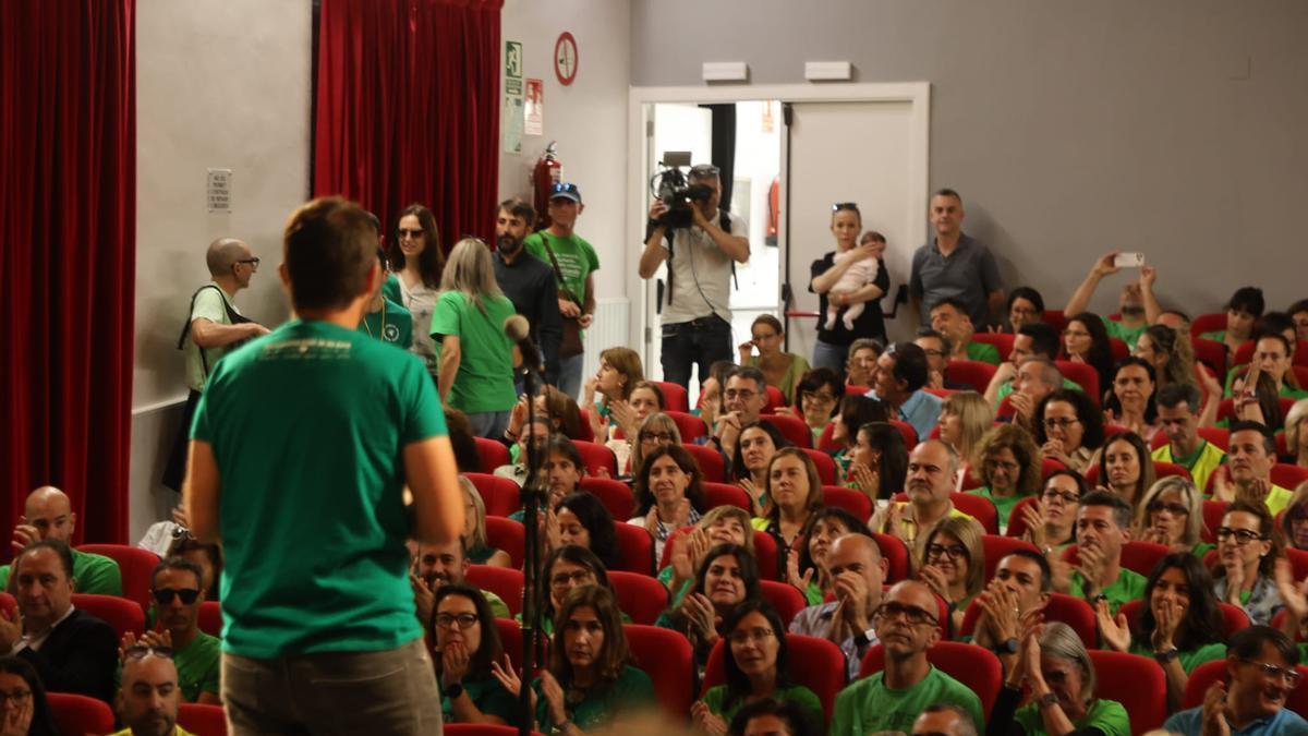 Reunión de equipos directivos de educadores en Picanya