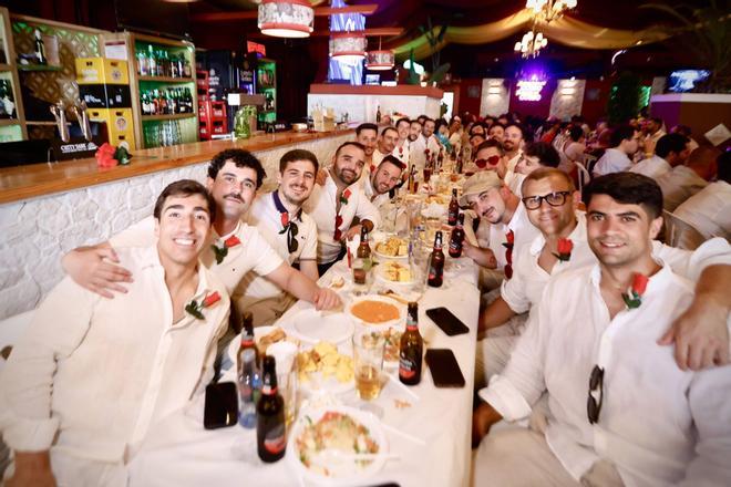 Córdoba se hace Feria en un sábado de calor y mucho ambiente