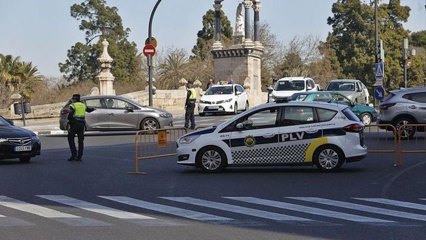 Archivo - Imagen de la Policía Local de València