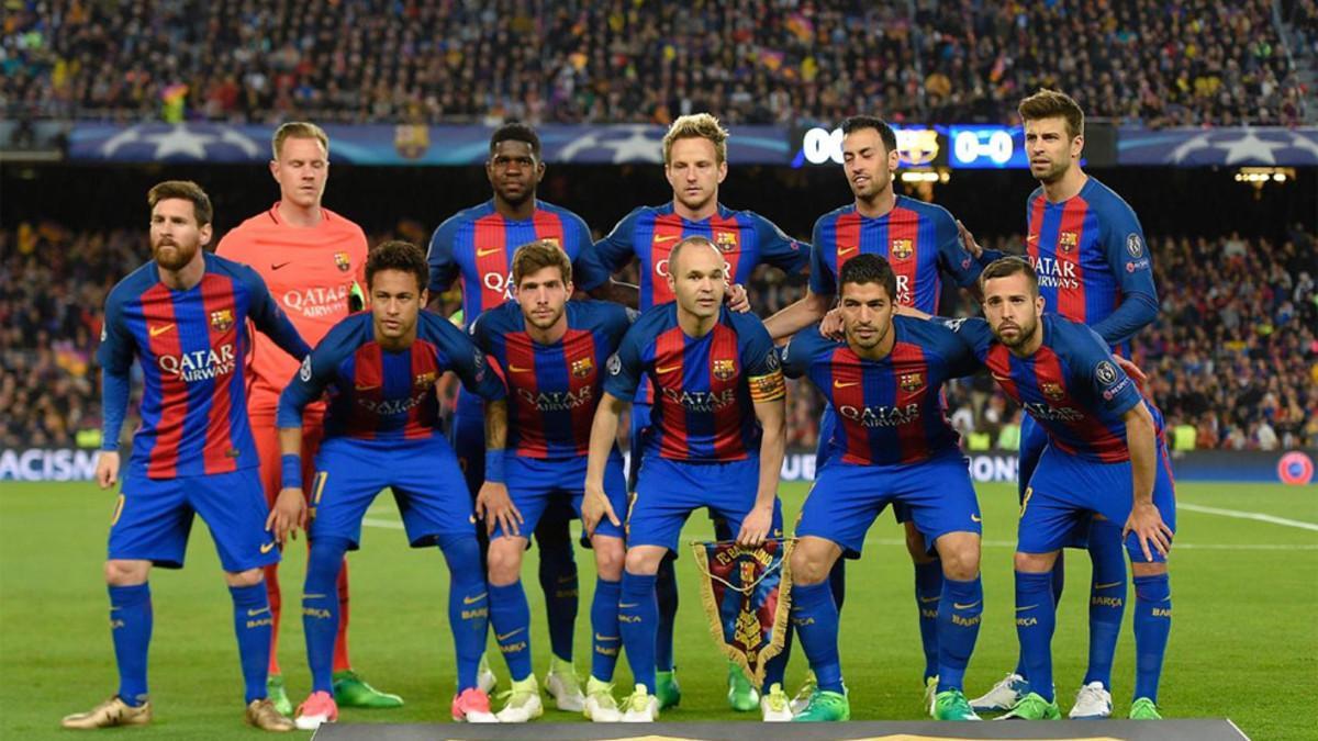 El equipo de gala del FC Barcelona 2016-17: Ter Stegen, Umtiti, Rakitic, Busquets y Piqué (arriba) y Messi, Neymar, Sergi Roberto, Iniesta, Suárez y Jordi Alba (abajo)