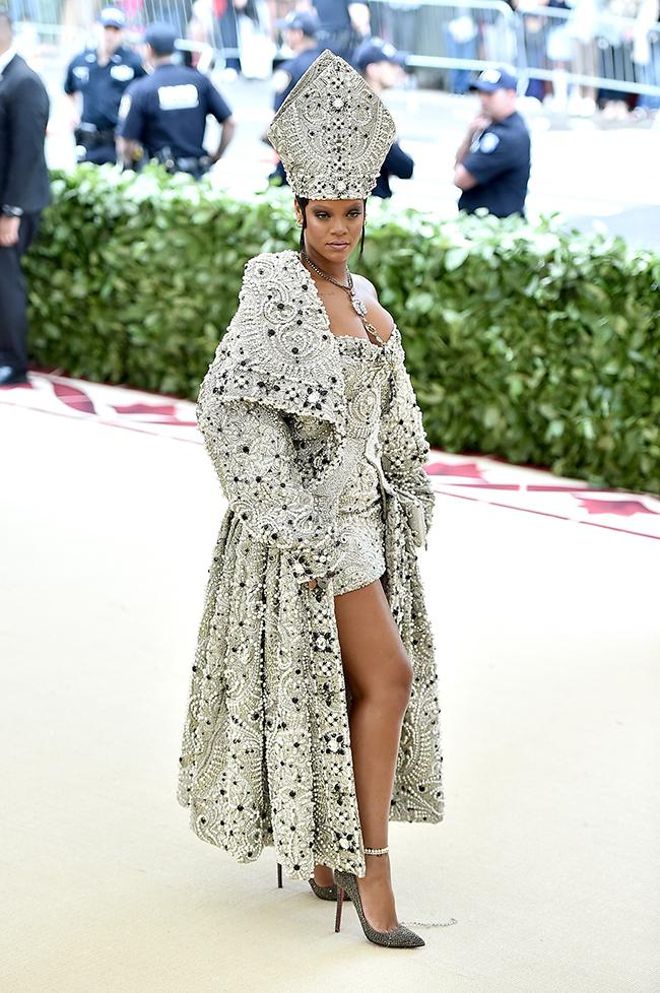 Rihanna en la gala del MET de 2018