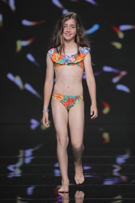 Gran Canaria Swimwear Fashion Week 2018 | Desfile Banana Moon Kids - La  Provincia