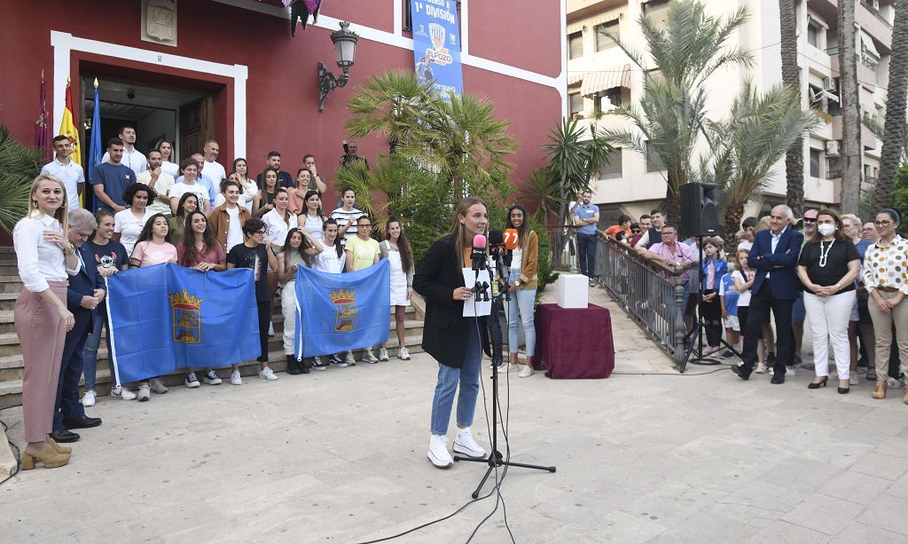 El Alhama ElPozo celebra el ascenso con su afición