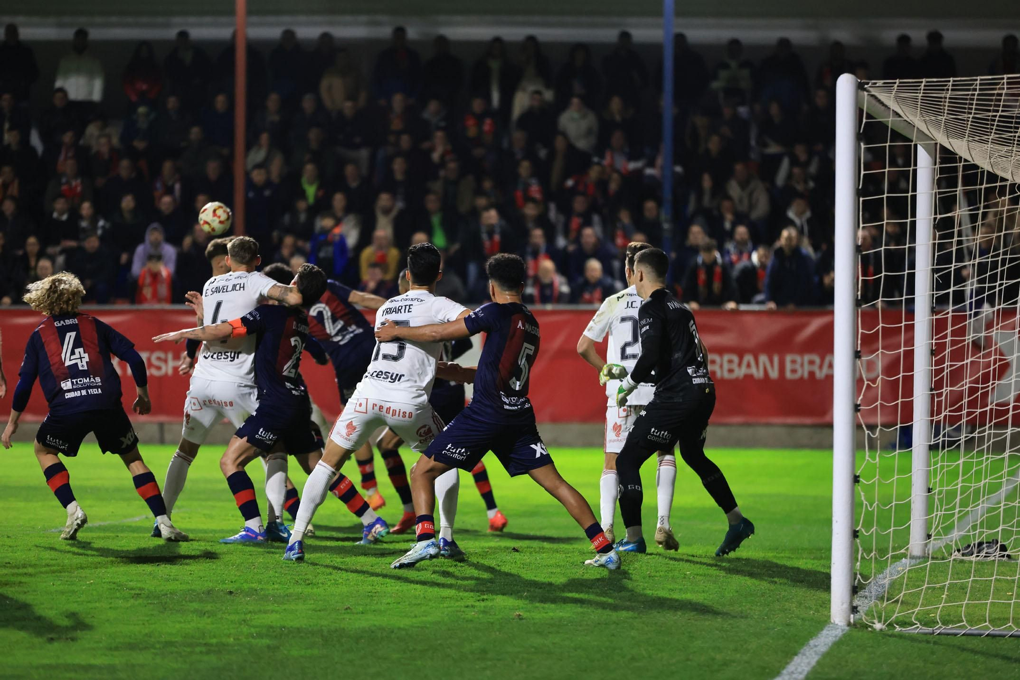 El derbi regional entre el Yeclano Deportivo y el Real Murcia, en imágenes