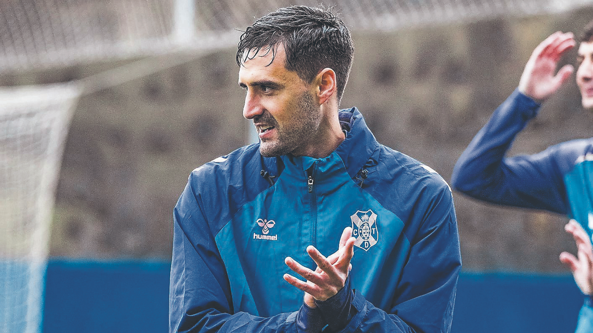 Jesús de Miguel, durante un entrenamiento del Tenerife