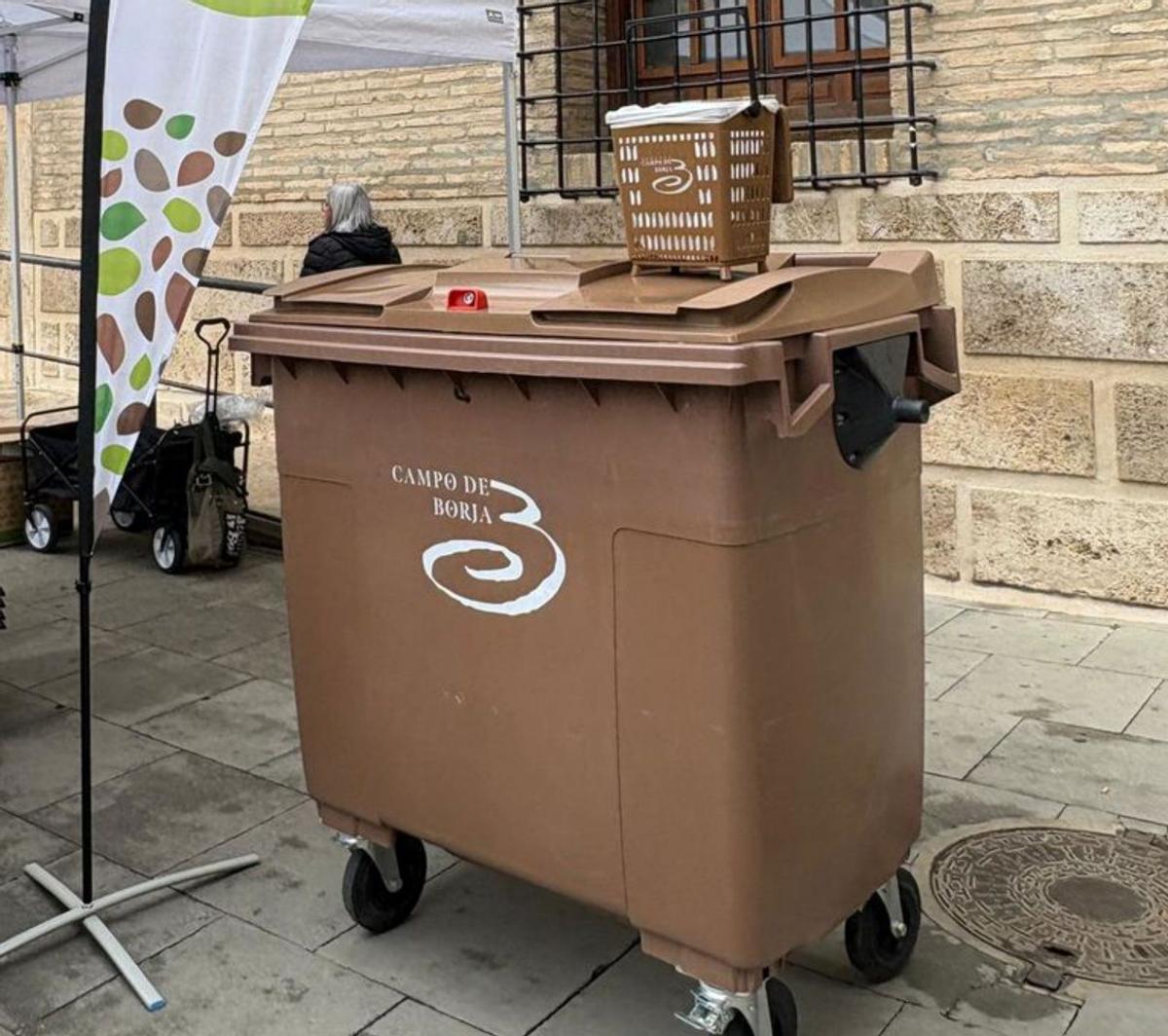 Contenedores para materia orgánica.