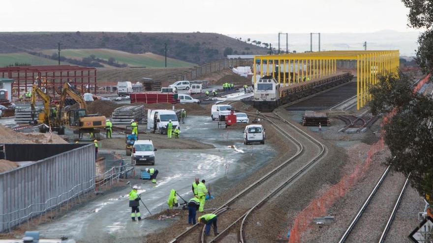 Fomento insiste en que el AVE Zamora-Pedralba estará listo este año