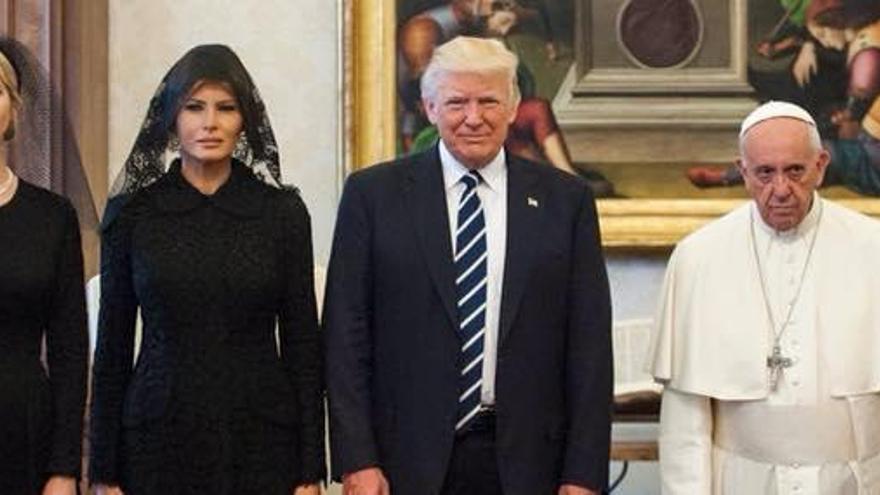 El Papa Francisco y Donald Trump.