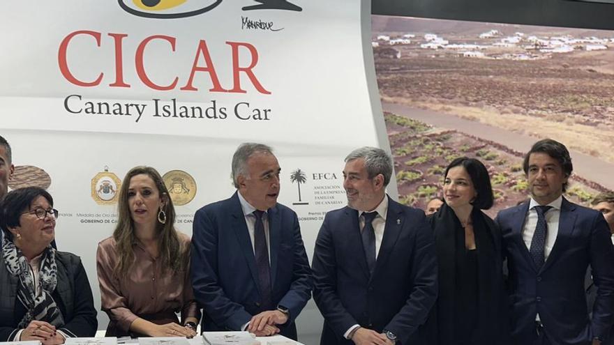 Visita al stand de CICAR del presidente de Canarias.