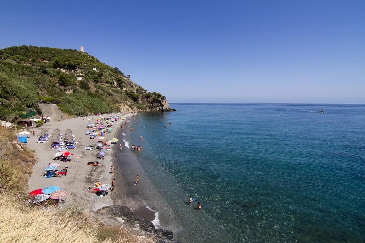 Playa de Maro, en Nerja