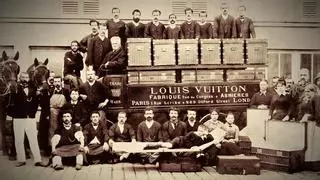 Louis Vuitton y su idilio con Barcelona: la historia del chico que llegó a pie a París y creó un imperio del lujo y baúles