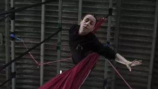 Deporte y creatividad en las alturas: las escuelas de disciplinas aéreas que triunfan en A Coruña como "segunda terapia"