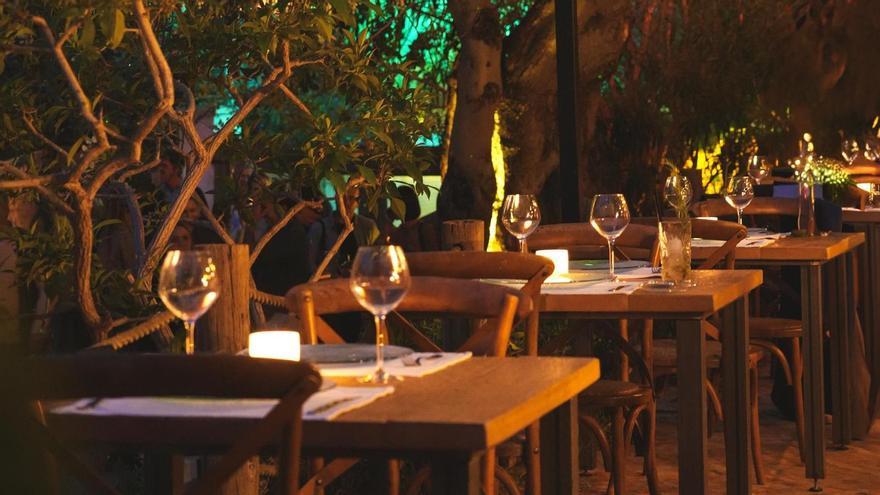 Reabre el histórico restaurante El Clodenis.