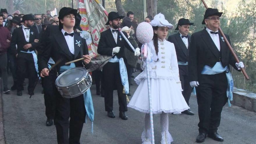 Yecla vibra bajo el manto de la Virgen del Castillo