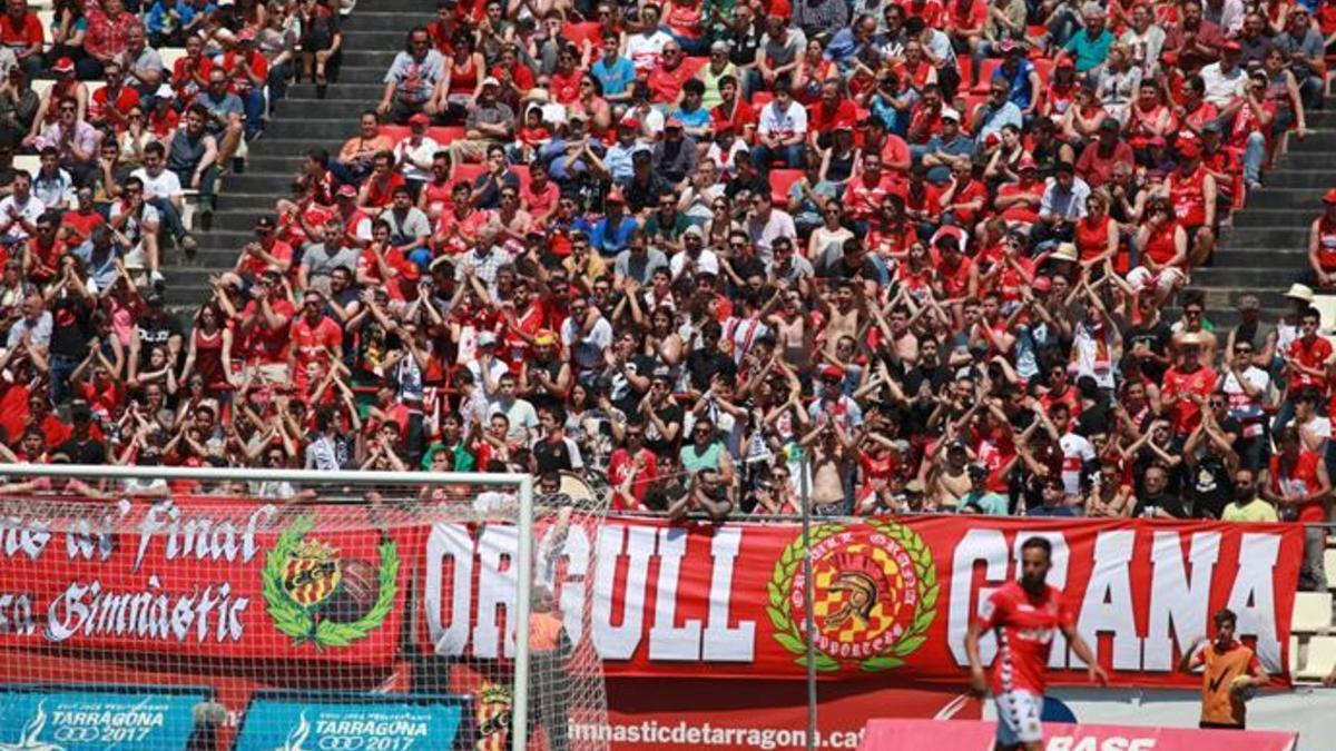 La afición del Nàstic llena el Nou Estadi