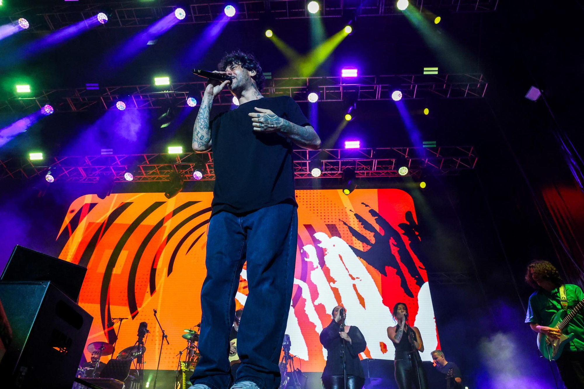 Melendi, Sidonie y Duncan Dhu cierran por todo lo alto el PortAmérica 2025
