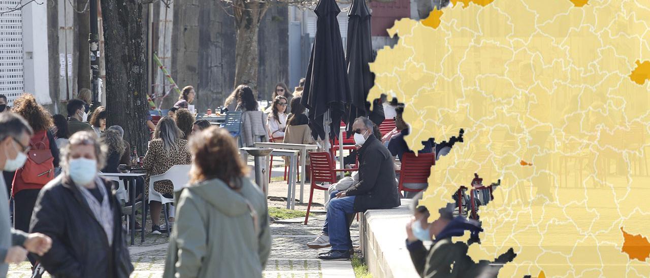 Imagen de fondo: Gente paseando y en terrazas en Bouzas, Vigo