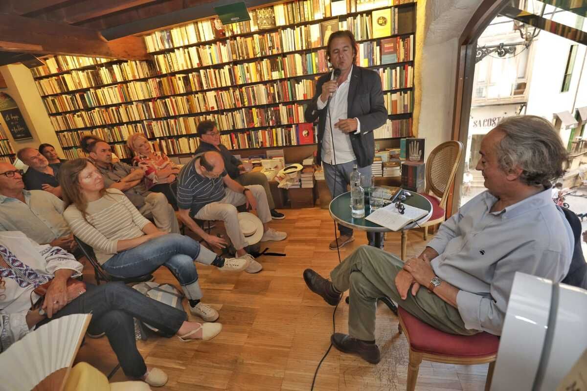 Las fotos de la presentación en Palma de la nueva novela de José Carlos Llop