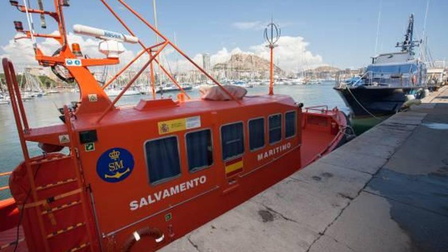 El barco actual de Salvamento Marítimo en Alicante.