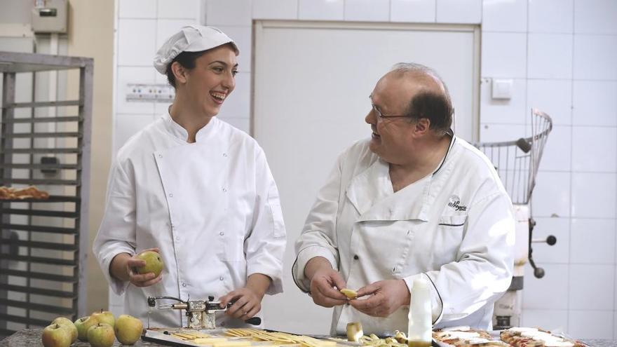 Una de las beneficiarias del programa Emplejo Joven de la Caixa