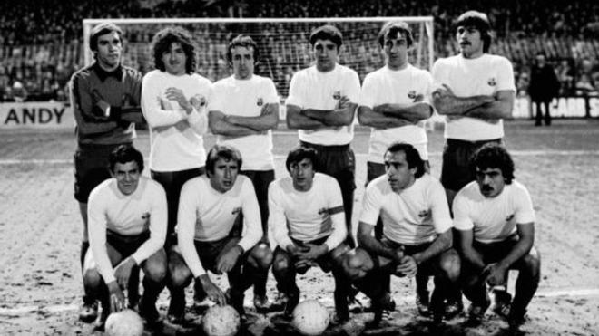 Año 1978 partido de UEFA vs Aston Villa
