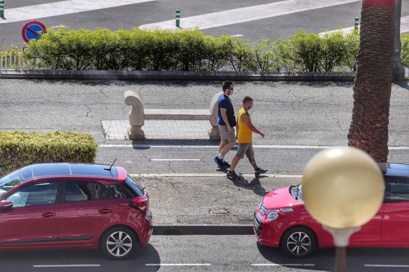 Cesta solidaria y paseo por sc  | 02/06/2020 | Fotógrafo: María Pisaca Gámez