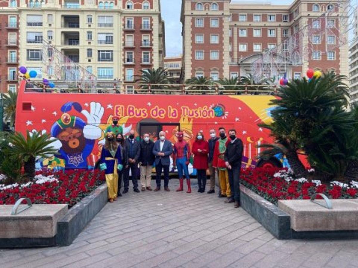 El Bus de la ilusión de City Sightseeing en Málaga.