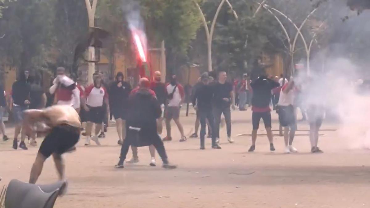 Graves incidentes entre radicales del Athletic y el Mallorca en Sevilla