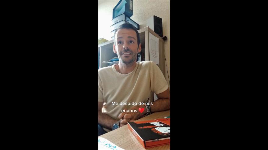 Un profesor asturiano se hace viral con su emotivo mensaje de fin de curso: &quot;Lo importante en la vida no es saber más&quot;