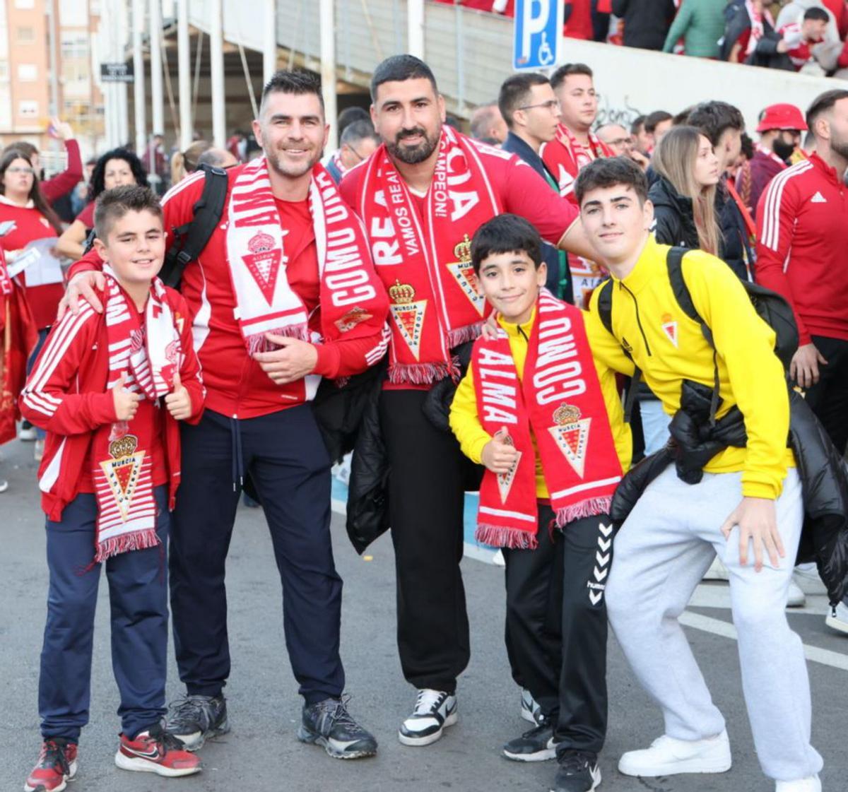 El derbi revive con rivalidad y mucha tensión