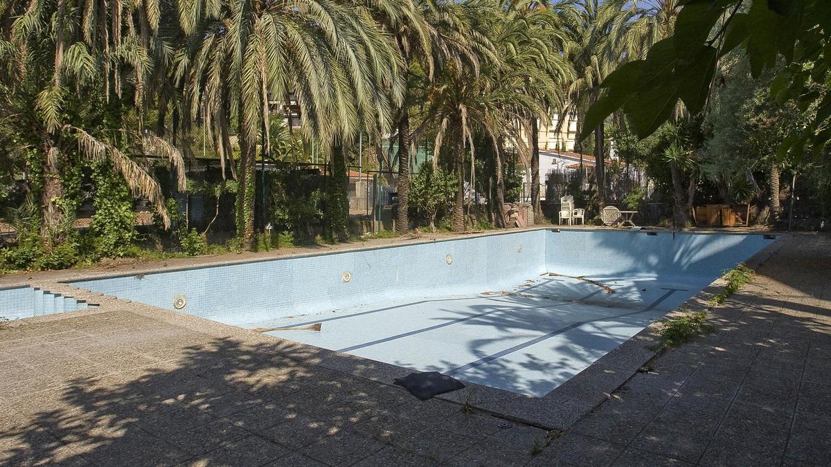 Els hotelers, sorpresos pel veto a omplir les piscines
