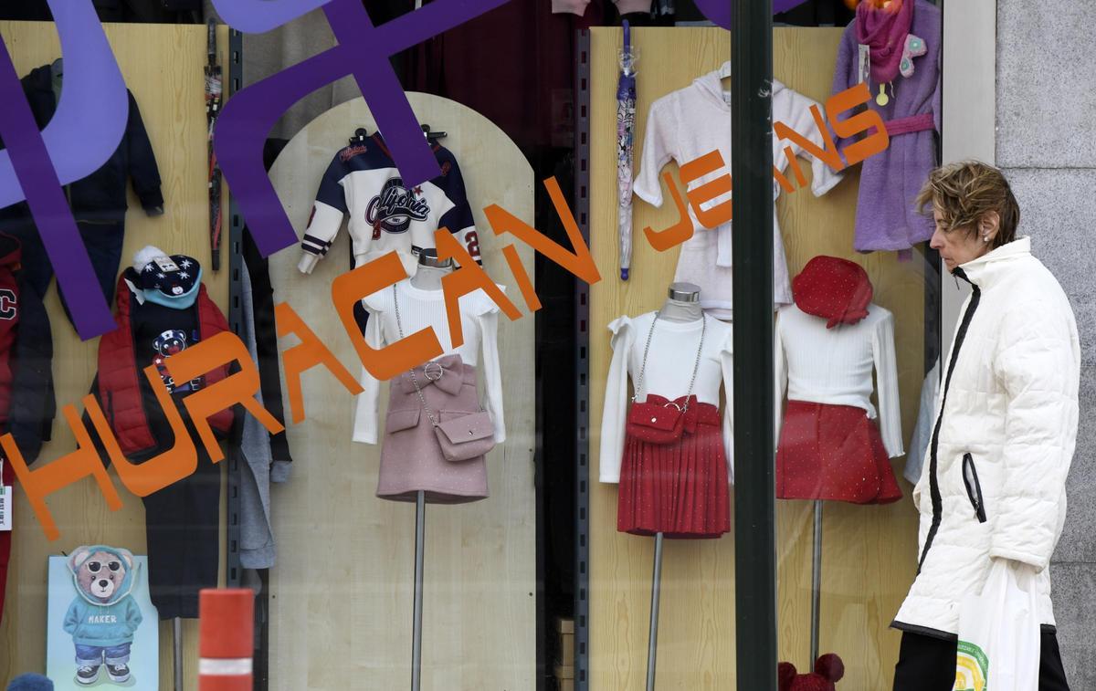 La Región afronta un jueves de viento muy fuerte