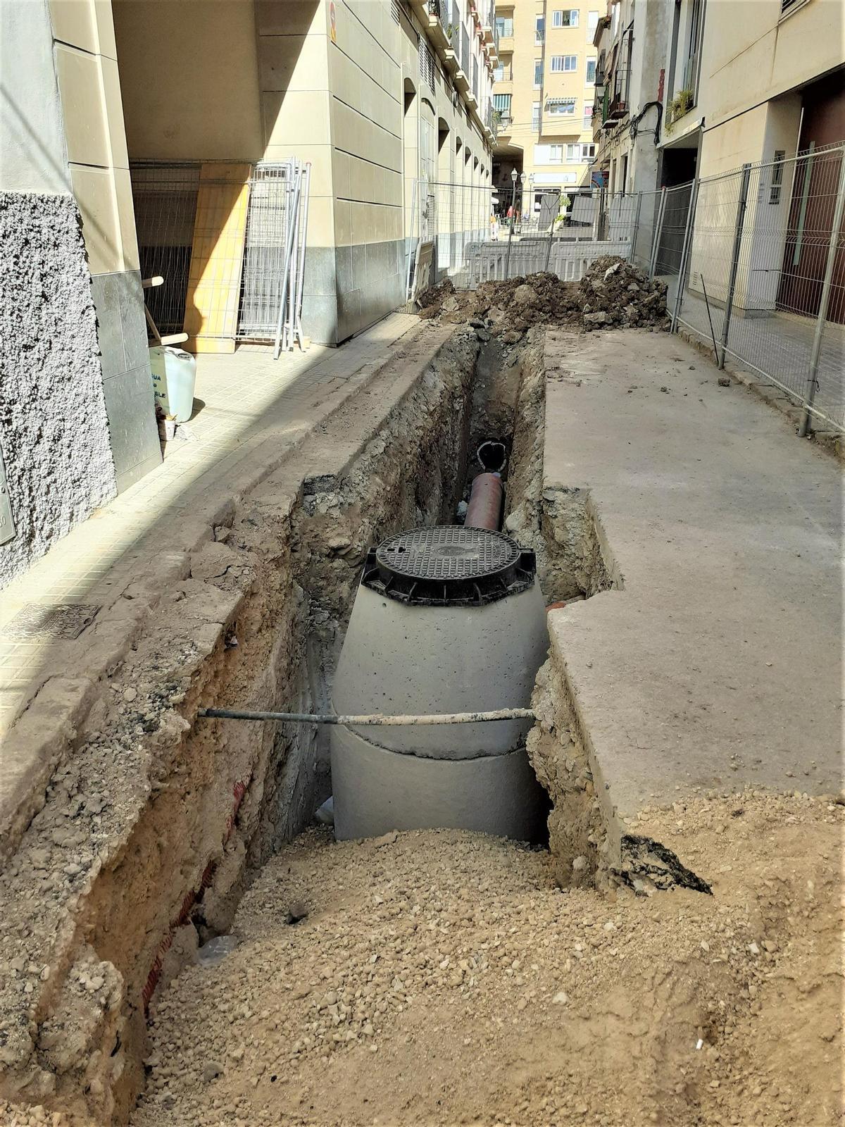 Una actuación de Aigües d'Elx en el casco urbano de Elche